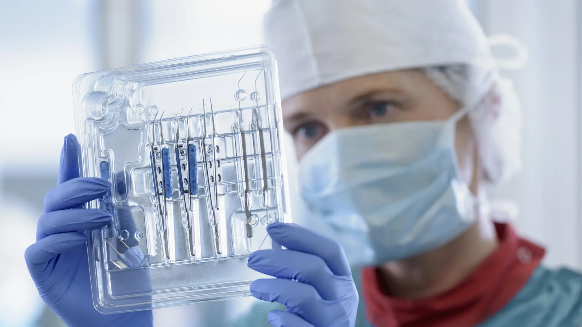 Headerbild zum Thema Medizintechnik und industrielle Fertigungsprozesse